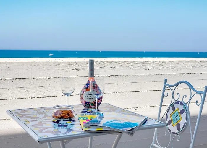Appartamento Guesthost - Waterfront With Seaview Balcony *
